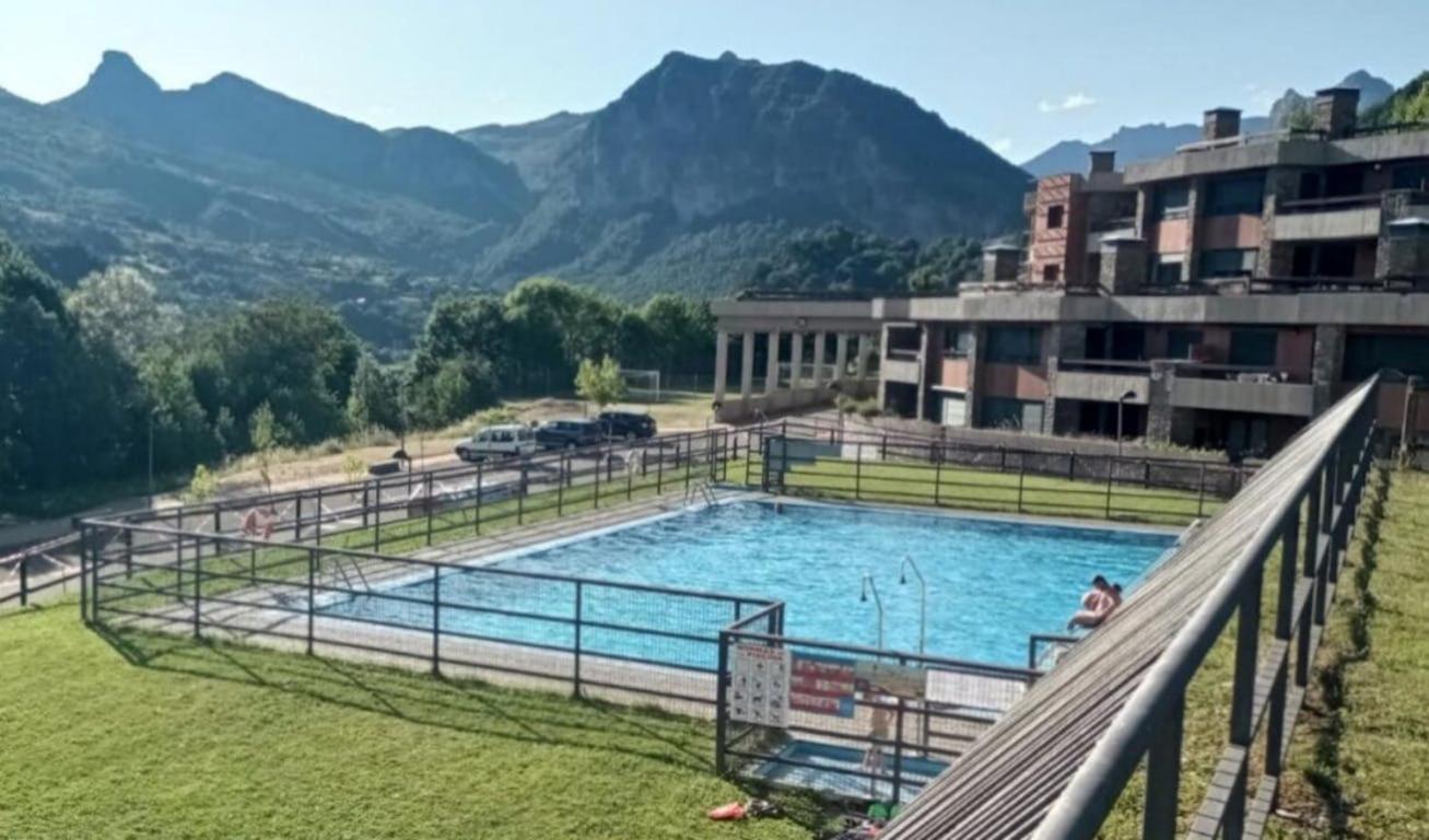 ARGUALAS - Duplex, piscina y preciosas vistas Panticosa Exterior foto